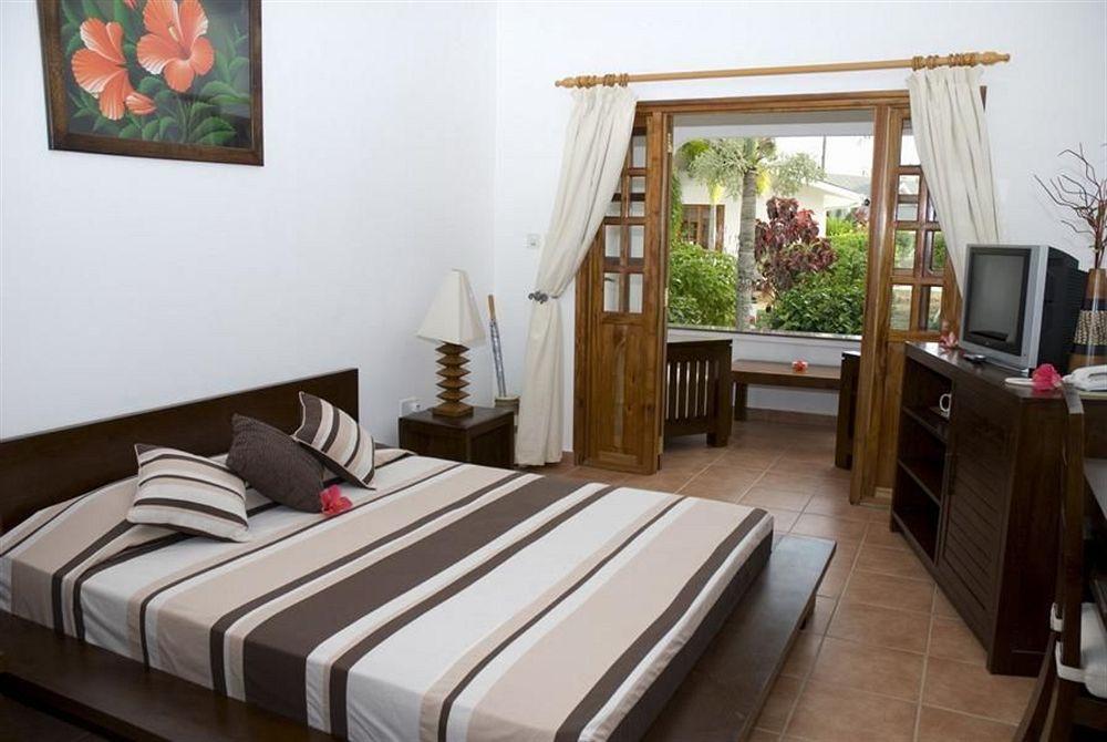Britannia Hotel Grand Anse  Esterno foto