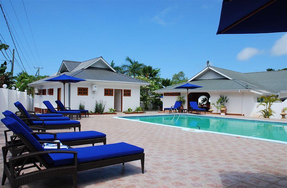 Britannia Hotel Grand Anse  Esterno foto
